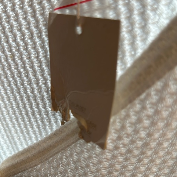 Unused with tags Olrik white waffle button down short sleeve size plus 4X - Picture 8 of 9